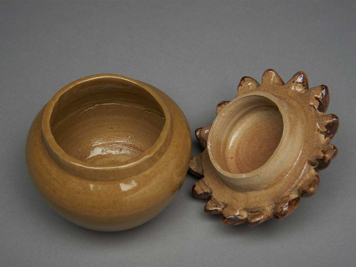 Level 2 Ceramics Student Work - Acorn pot